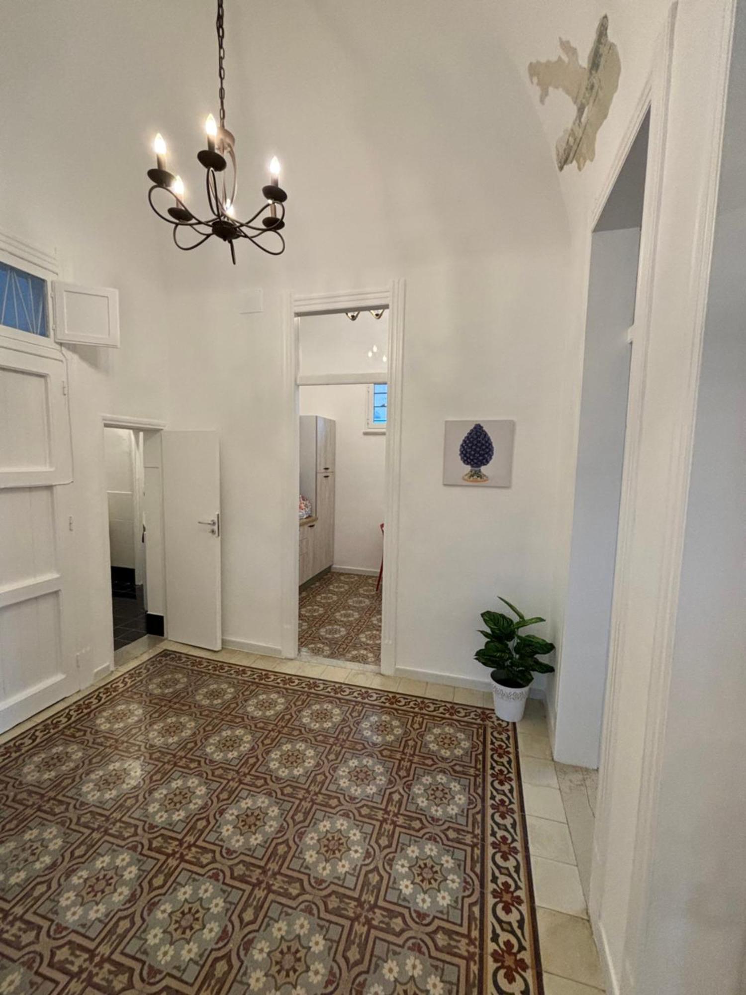 Da Nanae Apartment Trapani Bagian luar foto