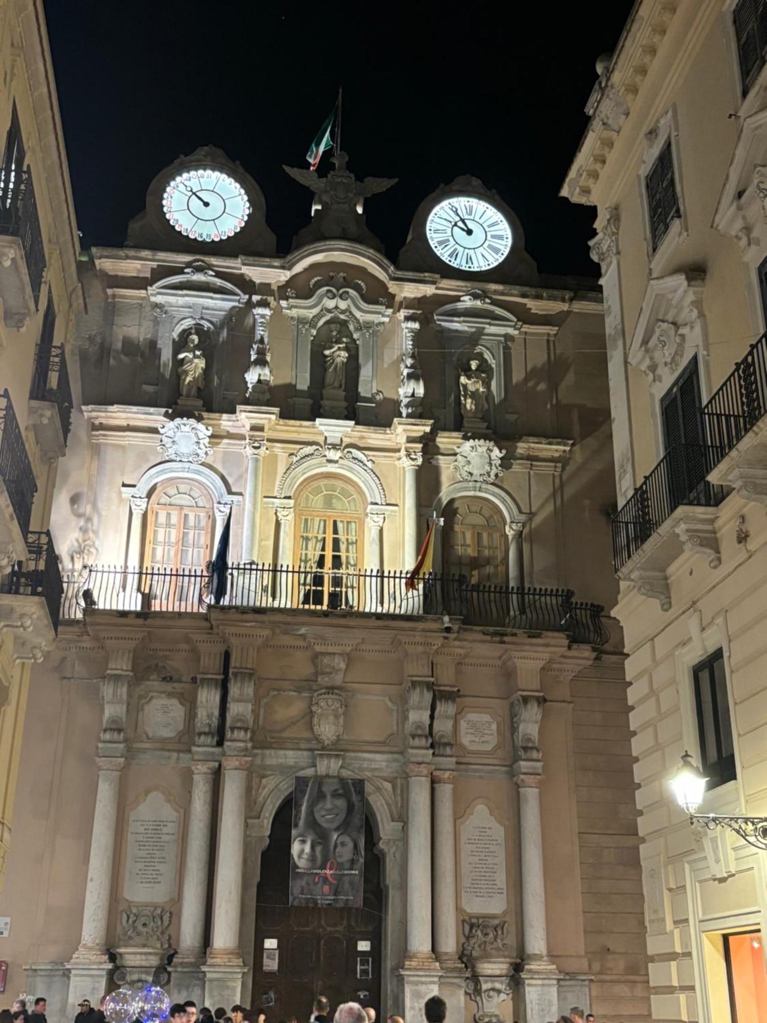 Da Nanae Apartment Trapani Bagian luar foto