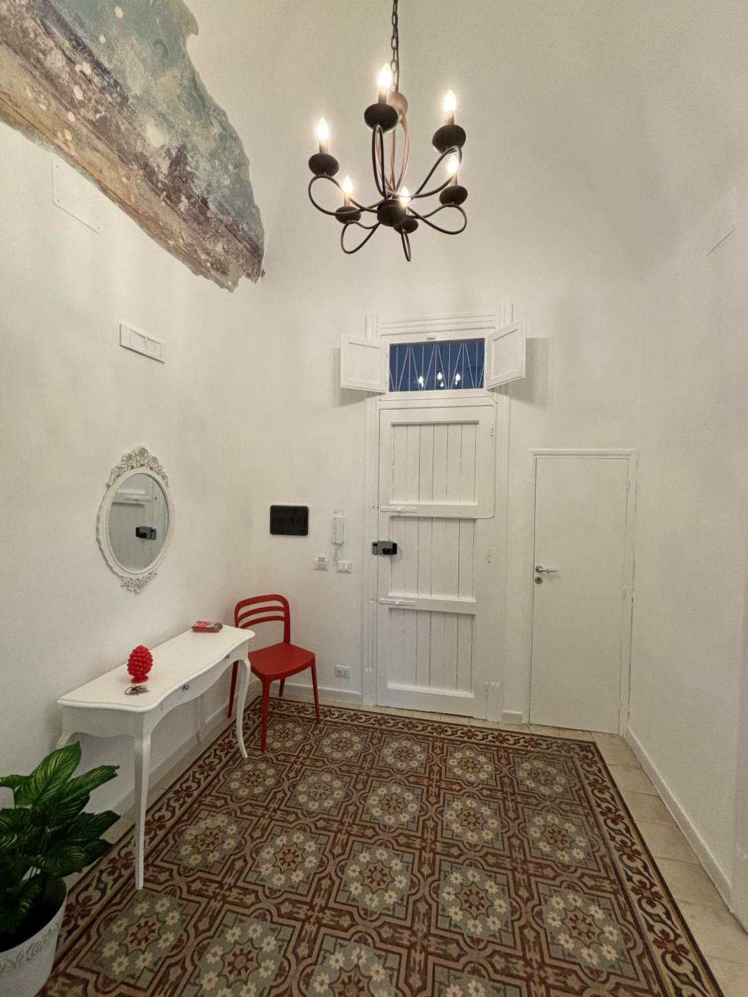 Da Nanae Apartment Trapani Bagian luar foto